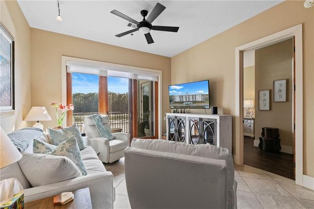 3944 Todd Lane 604, Gulf Shores, AL 36542