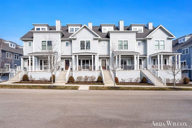 643 Greenslate Drive, Ada, MI 49301