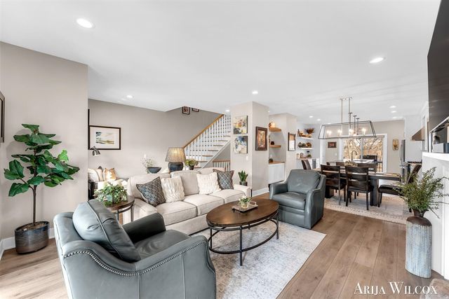 643 Greenslate Drive, Ada, MI 49301