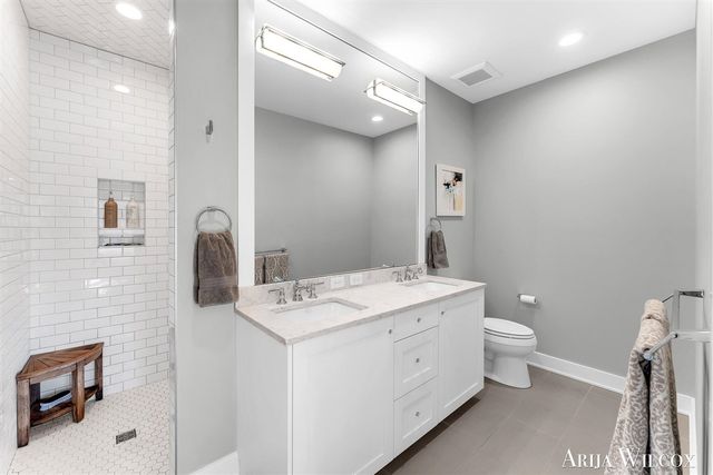 643 Greenslate Drive, Ada, MI 49301