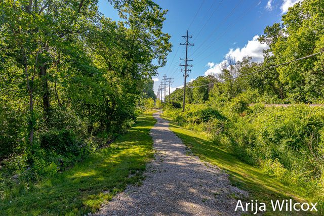 643 Greenslate Drive, Ada, MI 49301