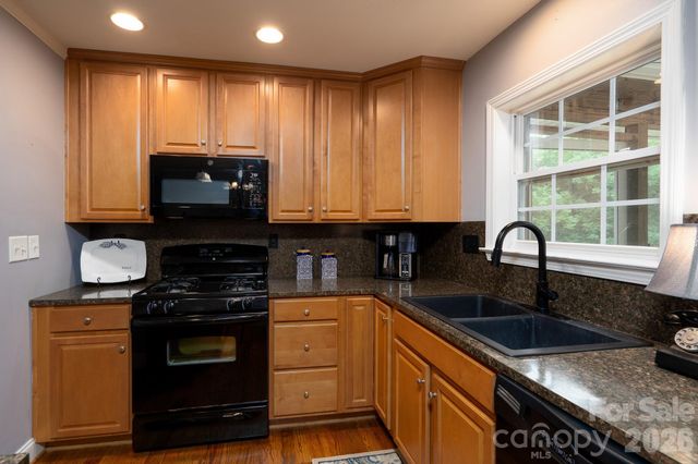 1018 Kentucky Street, Kannapolis, NC 28083