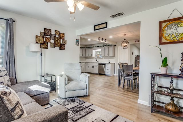 508 Bales Street, Cleburne, TX 76033