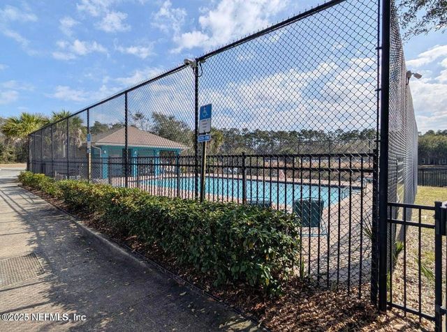 3620 KIRKPATRICK Circle 3, Jacksonville, FL 32210