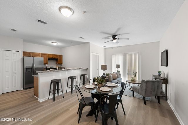 3620 KIRKPATRICK Circle 3, Jacksonville, FL 32210