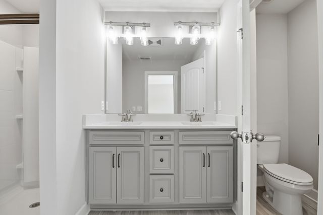 2221 Belle Creek Way, Nashville, TN 37221