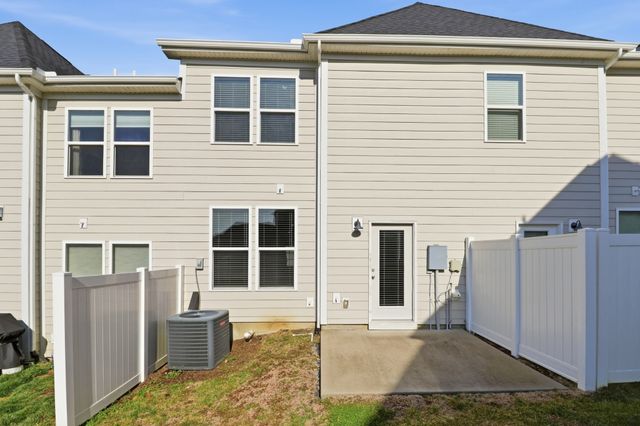 2221 Belle Creek Way, Nashville, TN 37221