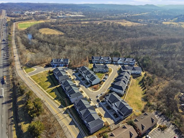 2221 Belle Creek Way, Nashville, TN 37221