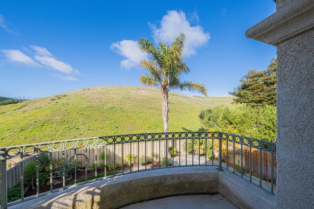 19367 Acclaim Drive, Salinas, CA 93908