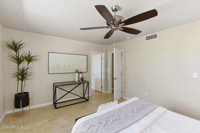 10912 W CAMEO Drive, Sun City, AZ 85351