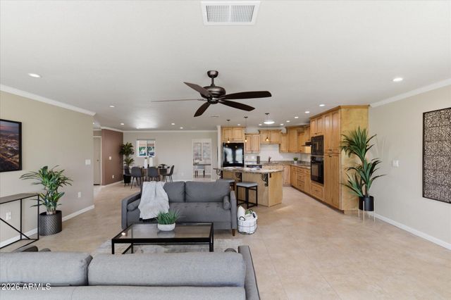 10912 W CAMEO Drive, Sun City, AZ 85351