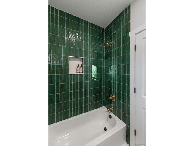 1037 Hazel Ct, Denver, CO 80204