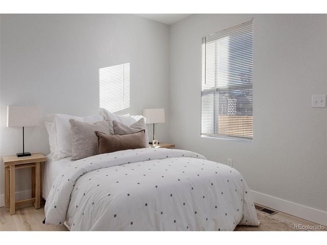 1037 Hazel Ct, Denver, CO 80204