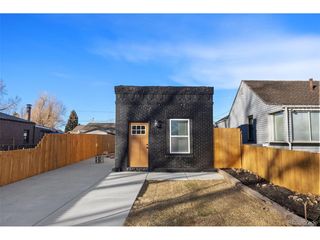 1037 Hazel Ct, Denver, CO 80204