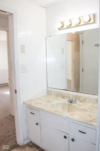 8125 N Brooks Lane, Scipio, IN 47273