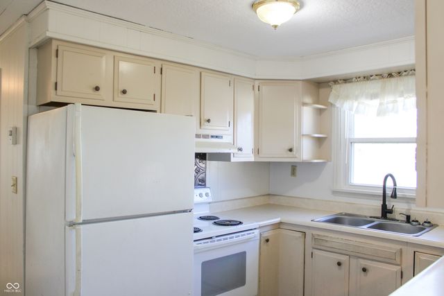 8125 N Brooks Lane, Scipio, IN 47273