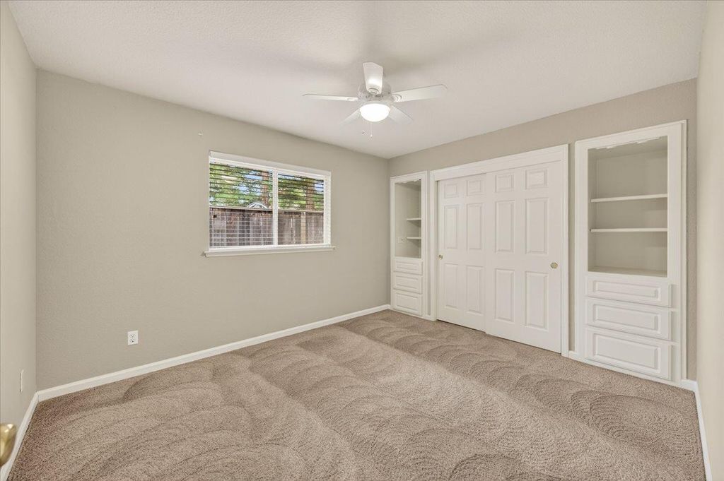 Image 17 of property listing at 2375 Fallbrook Avenue, Clovis, CA 93611