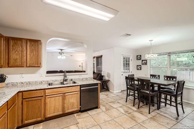 10411 Tiger Paw, San Antonio, TX 78251