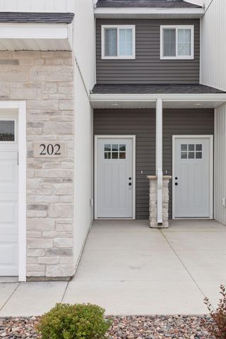 636 Franklin Street, Roberts, WI 54023