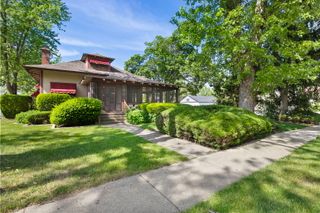 288 Park Avenue, Grayslake, IL 60030