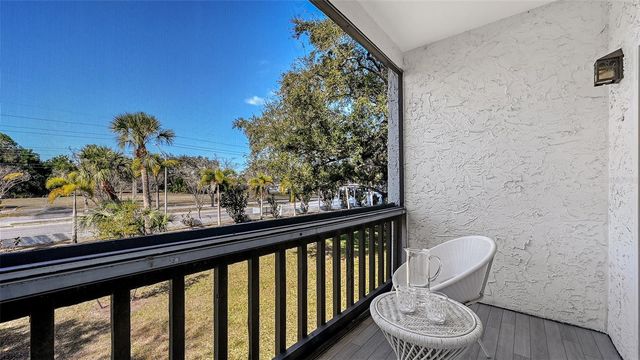 3201 BENEVA ROAD 204, Sarasota, FL 34232