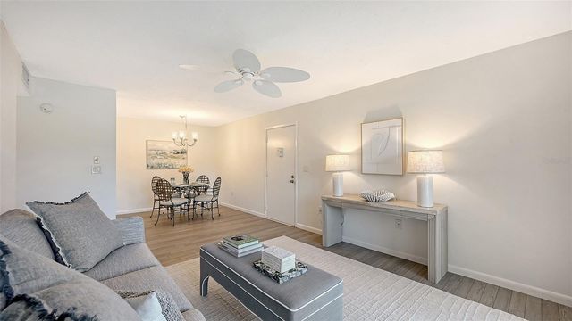 3201 BENEVA ROAD 204, Sarasota, FL 34232