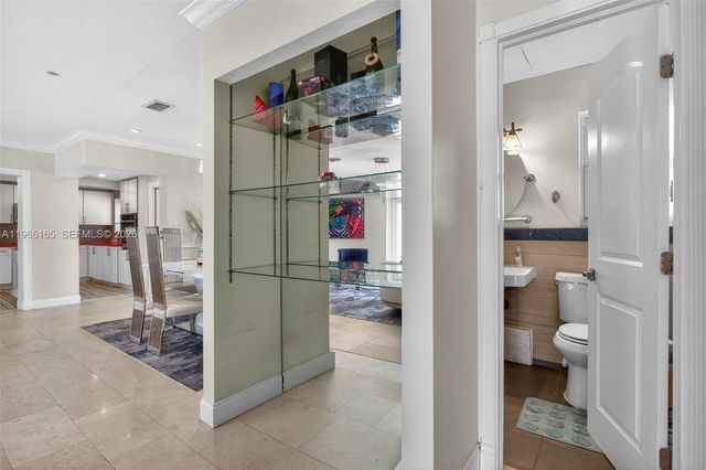 268 SE 8th Ave, Deerfield Beach, FL 33441