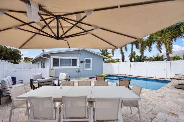 268 SE 8th Ave, Deerfield Beach, FL 33441