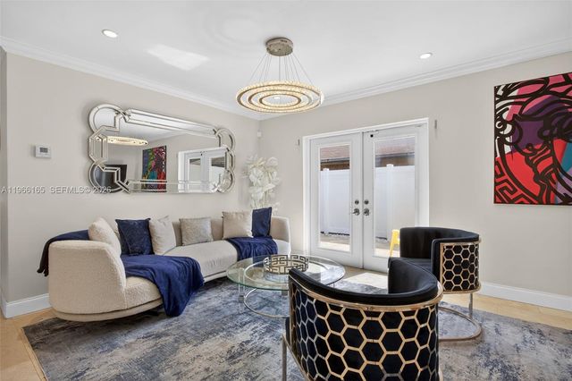 268 SE 8th Ave, Deerfield Beach, FL 33441