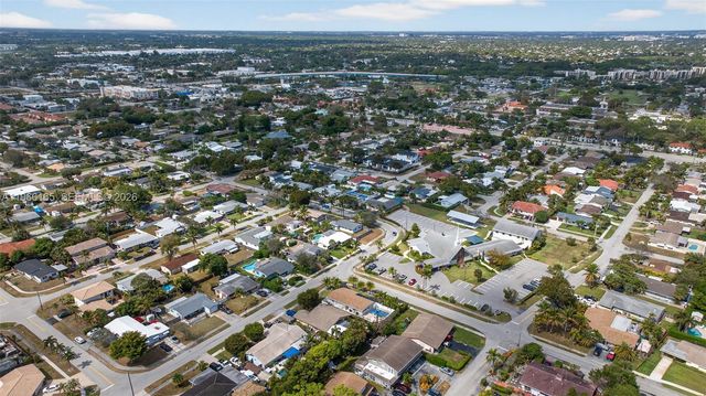 268 SE 8th Ave, Deerfield Beach, FL 33441