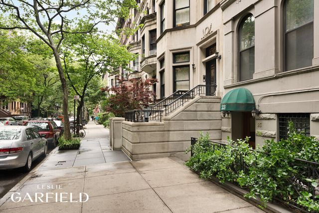 23 W 69TH Street, New York City, NY 10023