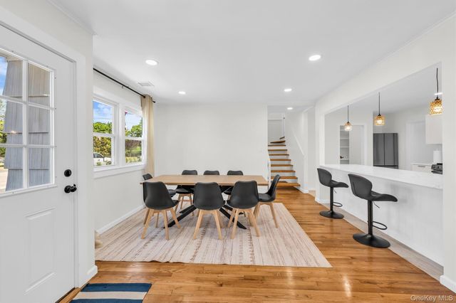 8 N Westbury Road, Hampton Bays, NY 11946