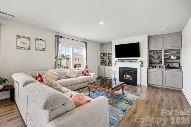 238 Kennerly Center Drive, Mooresville, NC 28115