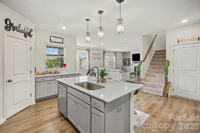 238 Kennerly Center Drive, Mooresville, NC 28115