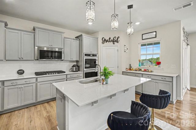 238 Kennerly Center Drive, Mooresville, NC 28115