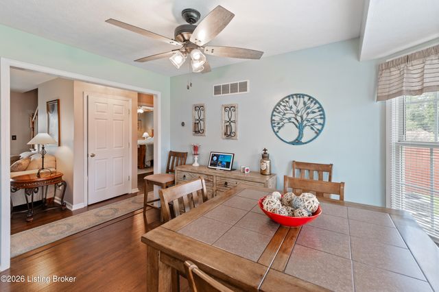 6403 Autumn Oak Way, Louisville, KY 40272