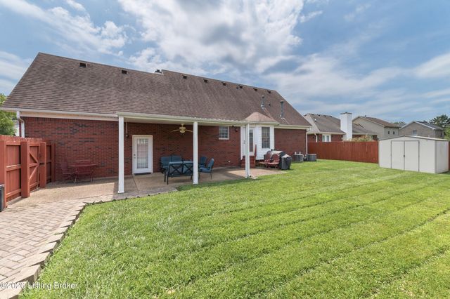 6403 Autumn Oak Way, Louisville, KY 40272