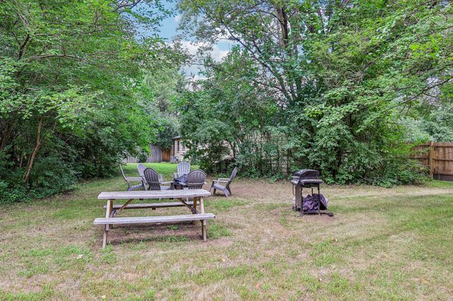 7712 Lakeview Lane NE, Spring Lake Park, MN 55432