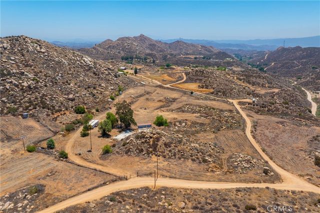 24900 El Toro Road, Lake Elsinore, CA 92532