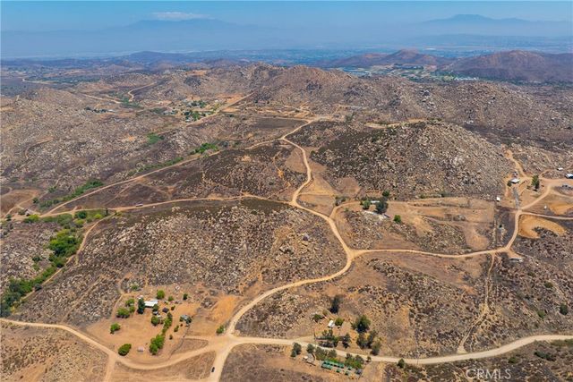 24900 El Toro Road, Lake Elsinore, CA 92532