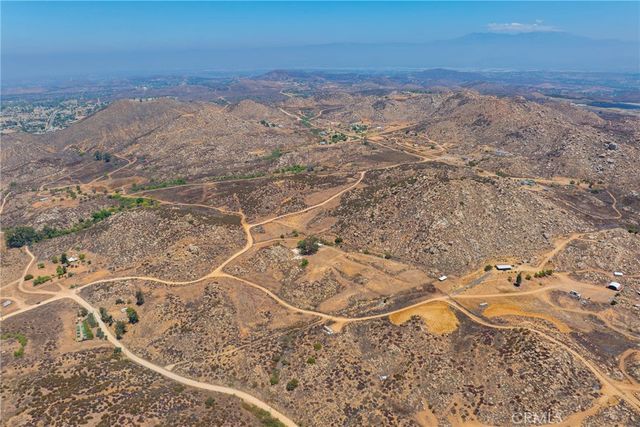 24900 El Toro Road, Lake Elsinore, CA 92532