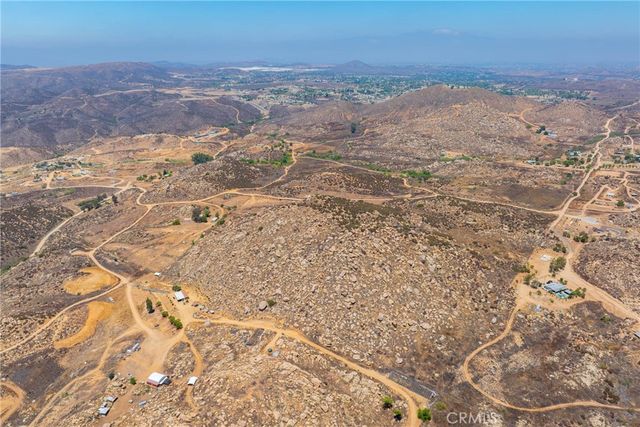 24900 El Toro Road, Lake Elsinore, CA 92532