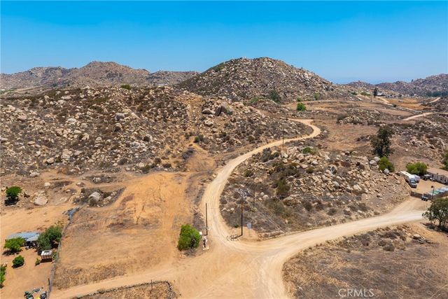 24900 El Toro Road, Lake Elsinore, CA 92532