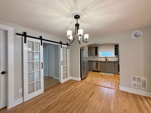 585 Plainfield Ave, Berkeley Heights Twp., NJ 07922