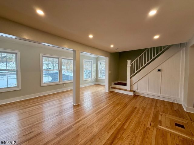 585 Plainfield Ave, Berkeley Heights Twp., NJ 07922