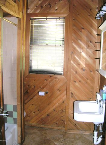 2250 MYRA Street, Jacksonville, FL 32204