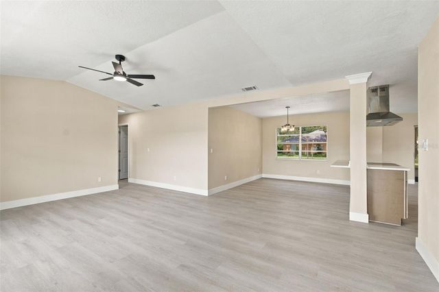 9007 SPRING HILL DRIVE, Spring Hill, FL 34608