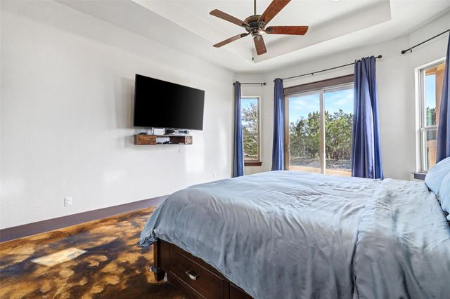 329 Esperanza Petal PASS, Liberty Hill, TX 78642