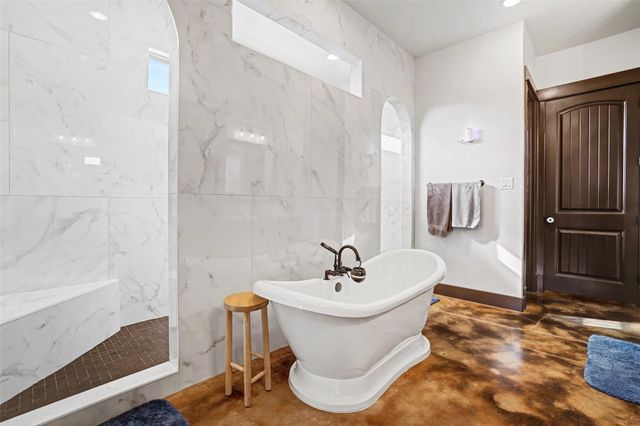 329 Esperanza Petal PASS, Liberty Hill, TX 78642