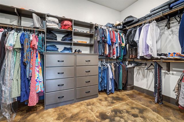 329 Esperanza Petal PASS, Liberty Hill, TX 78642